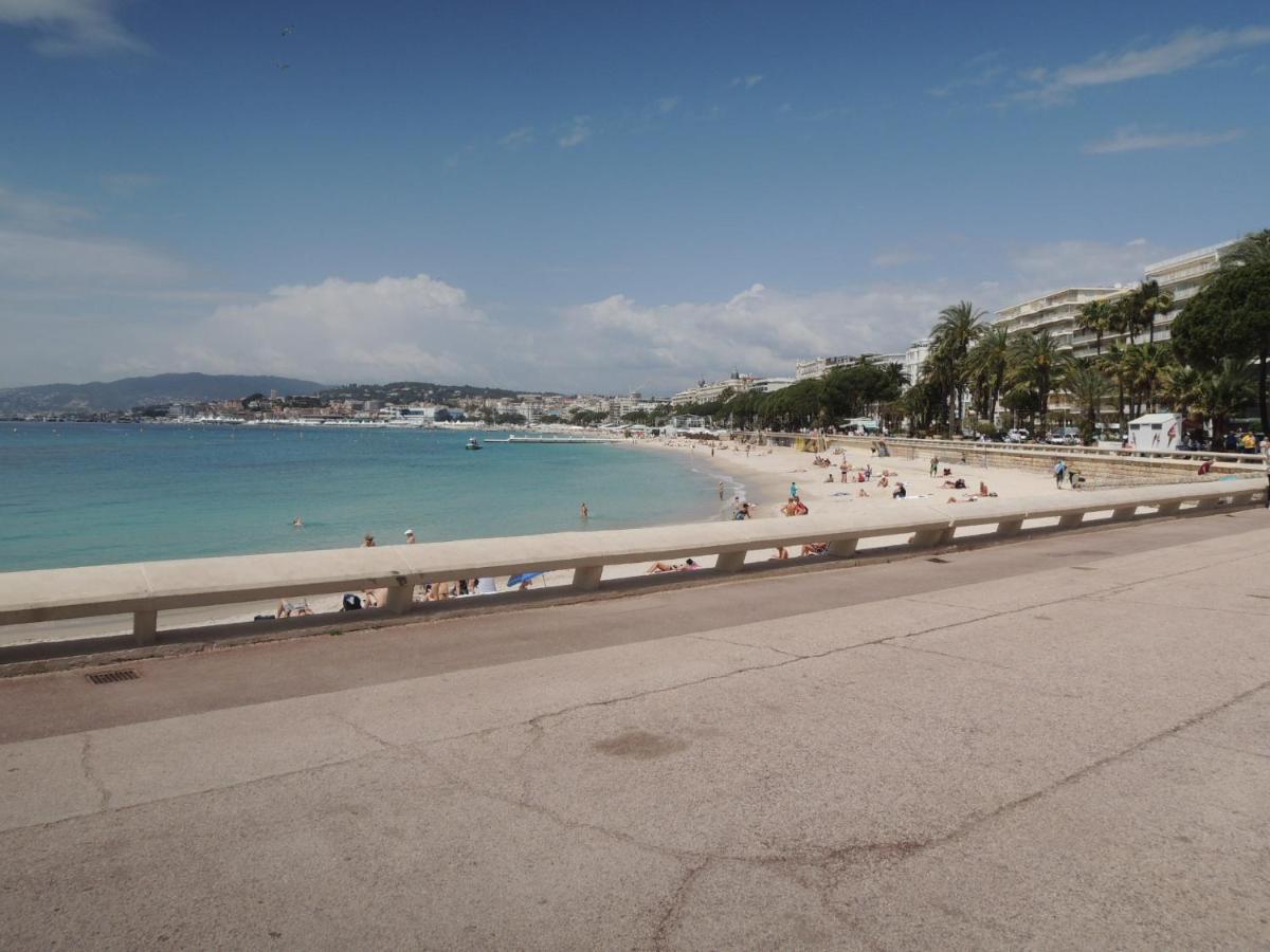 Luxury Family 2Br - Prime Location, Walk To Beach & Shopping, Sunny Balcony - Totolulu Cannes Hoche المظهر الخارجي الصورة