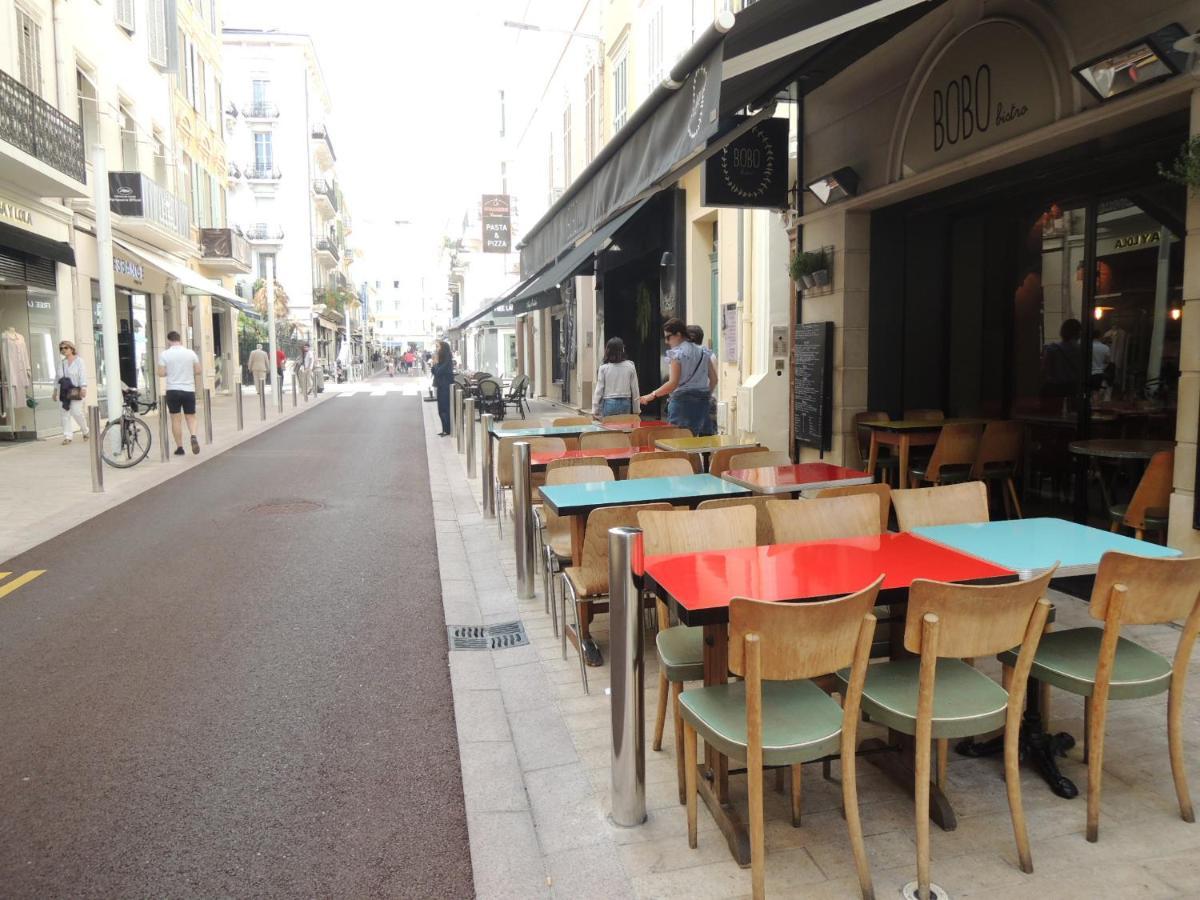 Luxury Family 2Br - Prime Location, Walk To Beach & Shopping, Sunny Balcony - Totolulu Cannes Hoche المظهر الخارجي الصورة