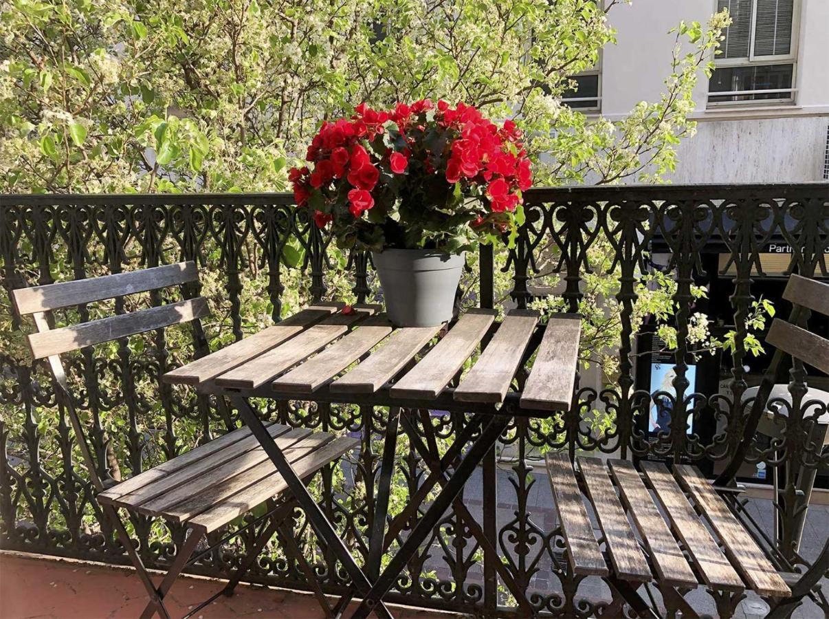 Luxury Family 2Br - Prime Location, Walk To Beach & Shopping, Sunny Balcony - Totolulu Cannes Hoche المظهر الخارجي الصورة